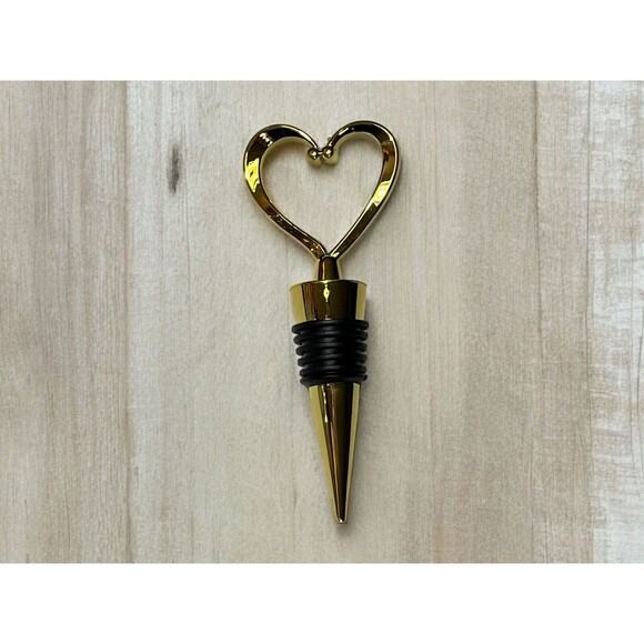 Deluxe Gold Heart Shaped Wine Bottle Stopper with Organza Bag - Must-have for Sp - Picture 8 of 8
